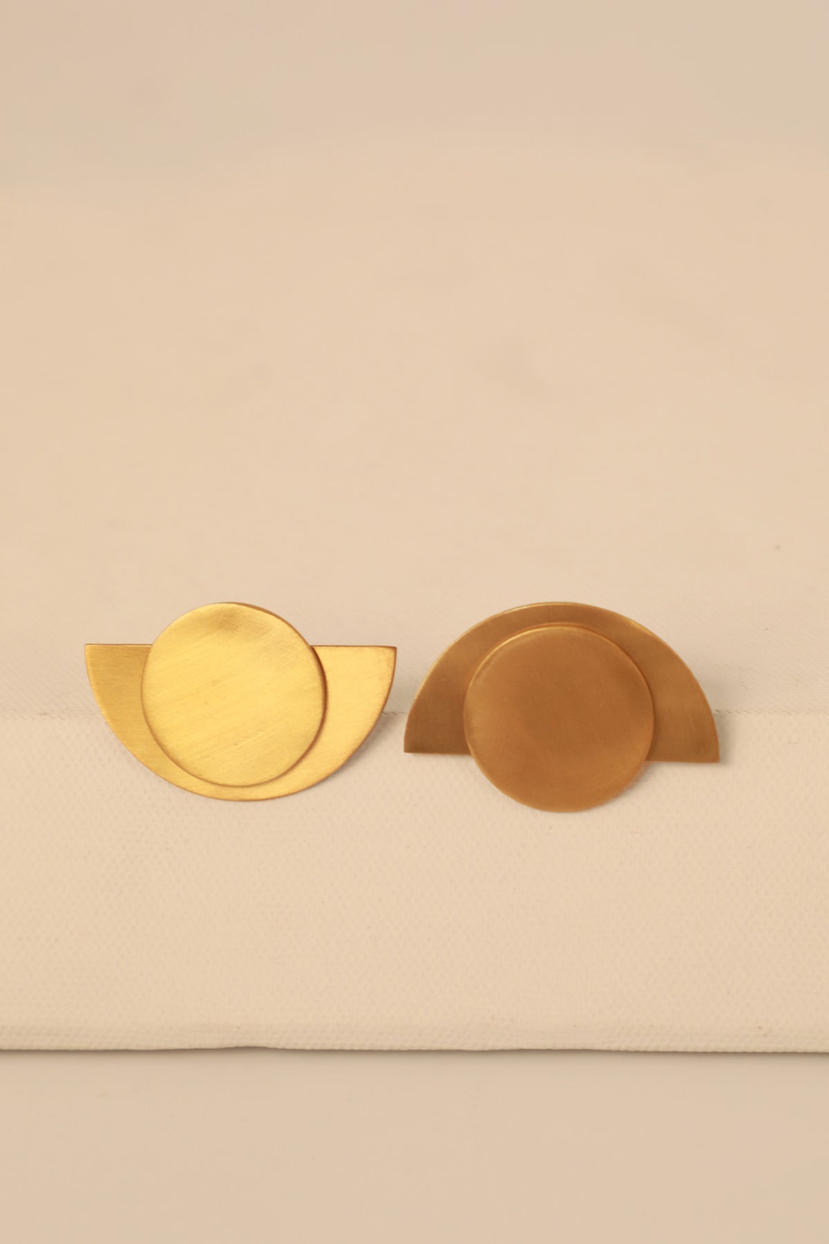 Theia - Half Moon Earring - CiceroniEarringsLukka Chuppi