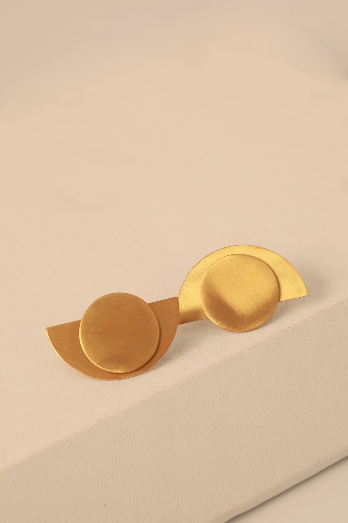 Theia - Half Moon Earring - CiceroniEarringsLukka Chuppi
