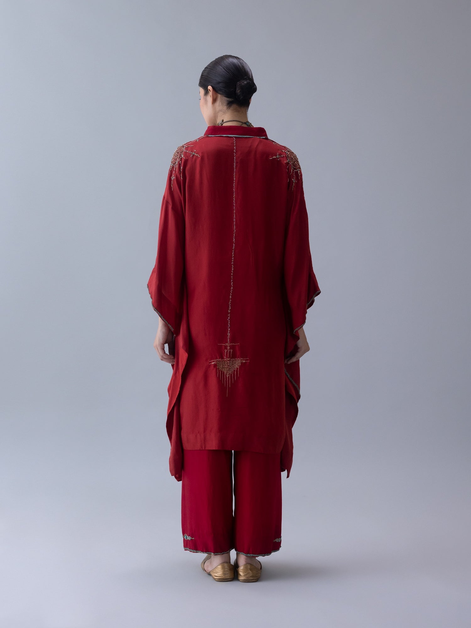 Tshog Deep Red Kaftan - CiceroniKaftanShades of India