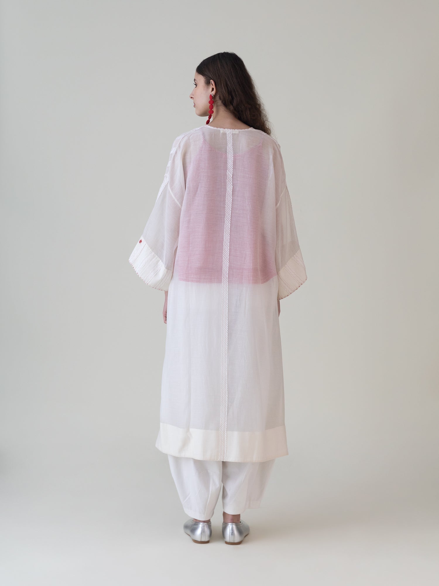 Tsukikabu White Overlay - CiceroniJacketsShades of India