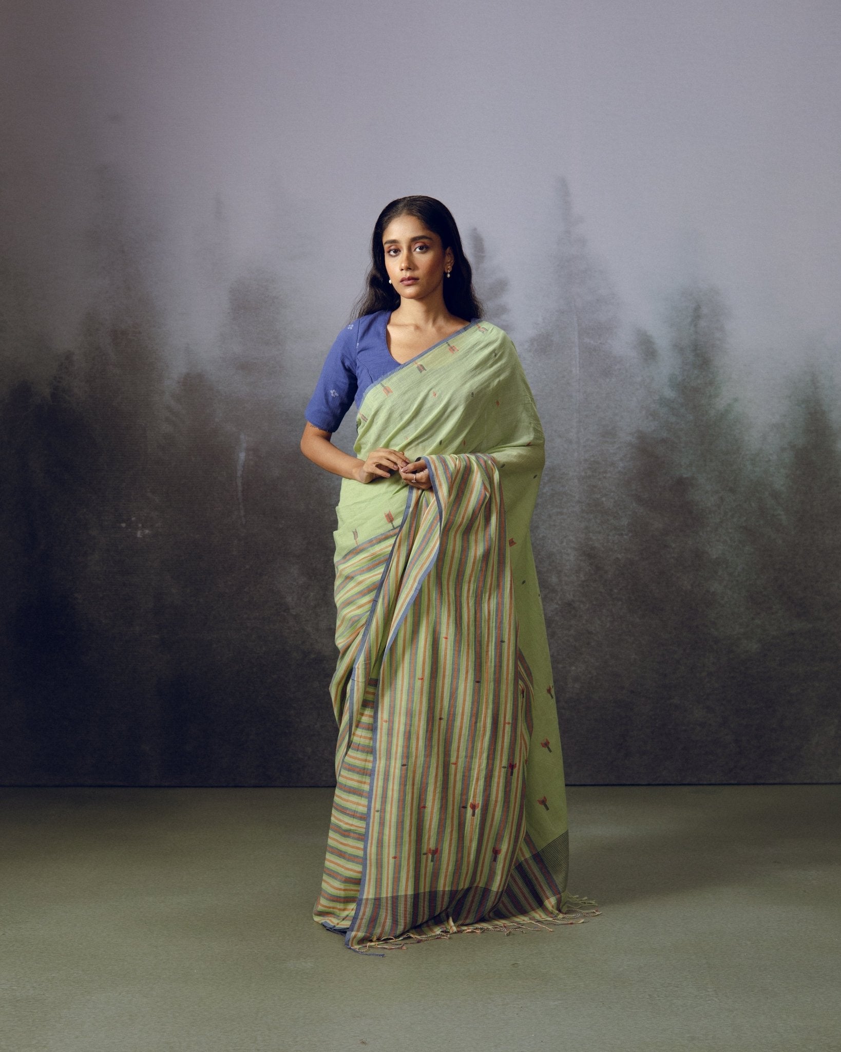 Tulip Saree - CiceroniSareeGulmohar Calcutta