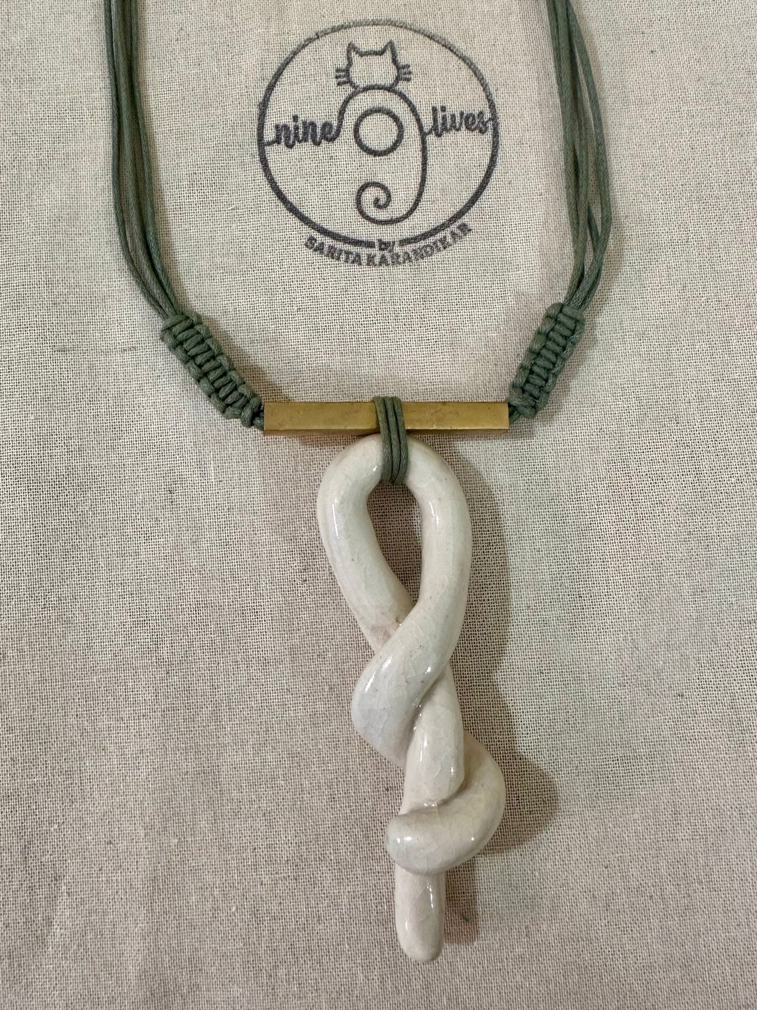 Twisted Knot Neckpiece - CiceroniNeckpieceNine Lives