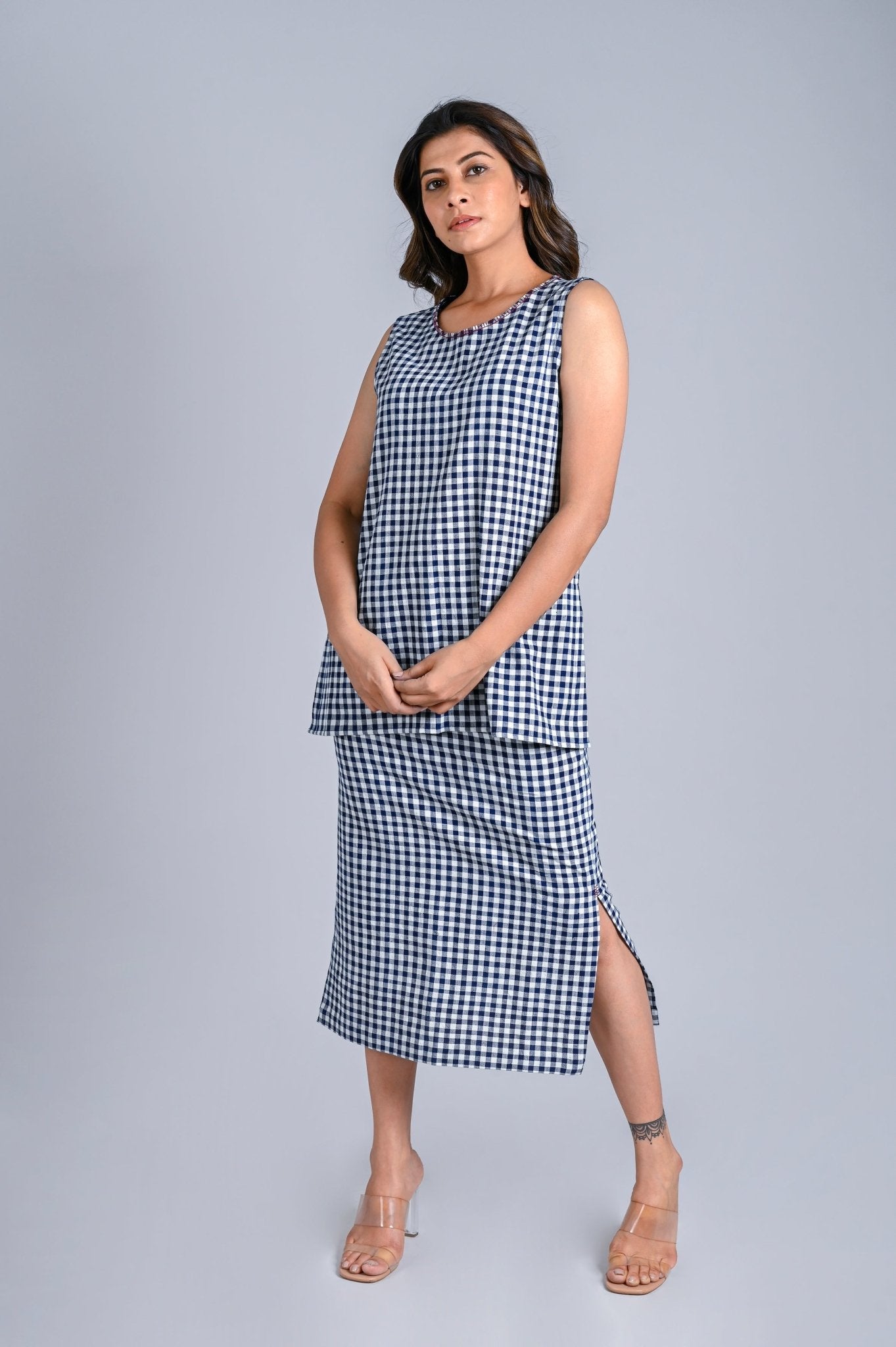 Uncut Tank Top - CiceroniTopsRang by Rajvi