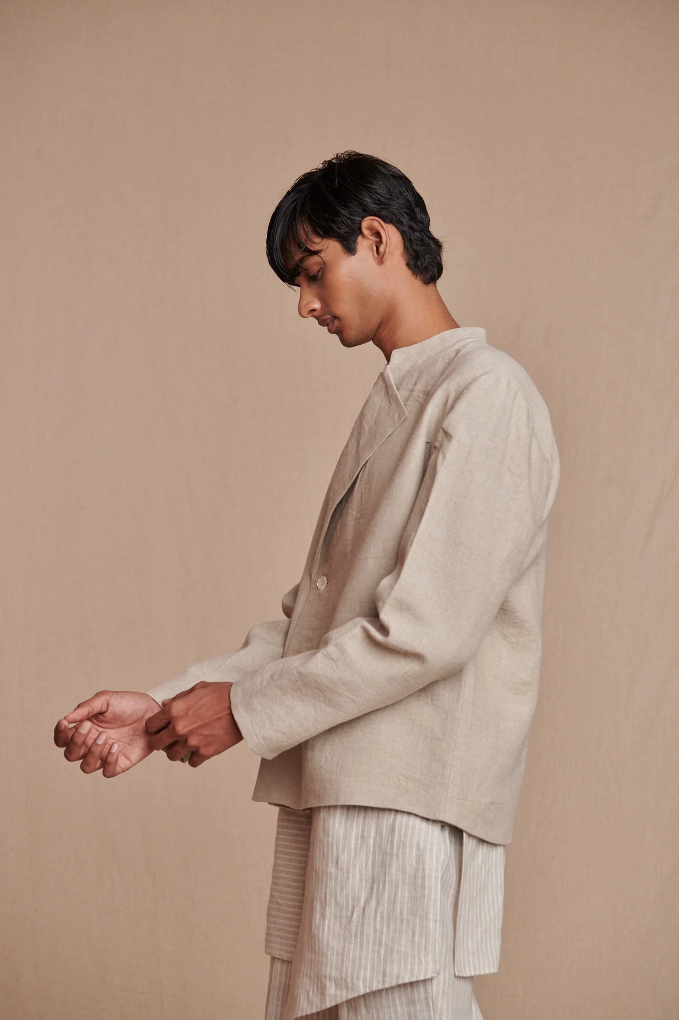 Undyed Linen Men's Bandhgala Jacket - CiceroniJacketsSaphed