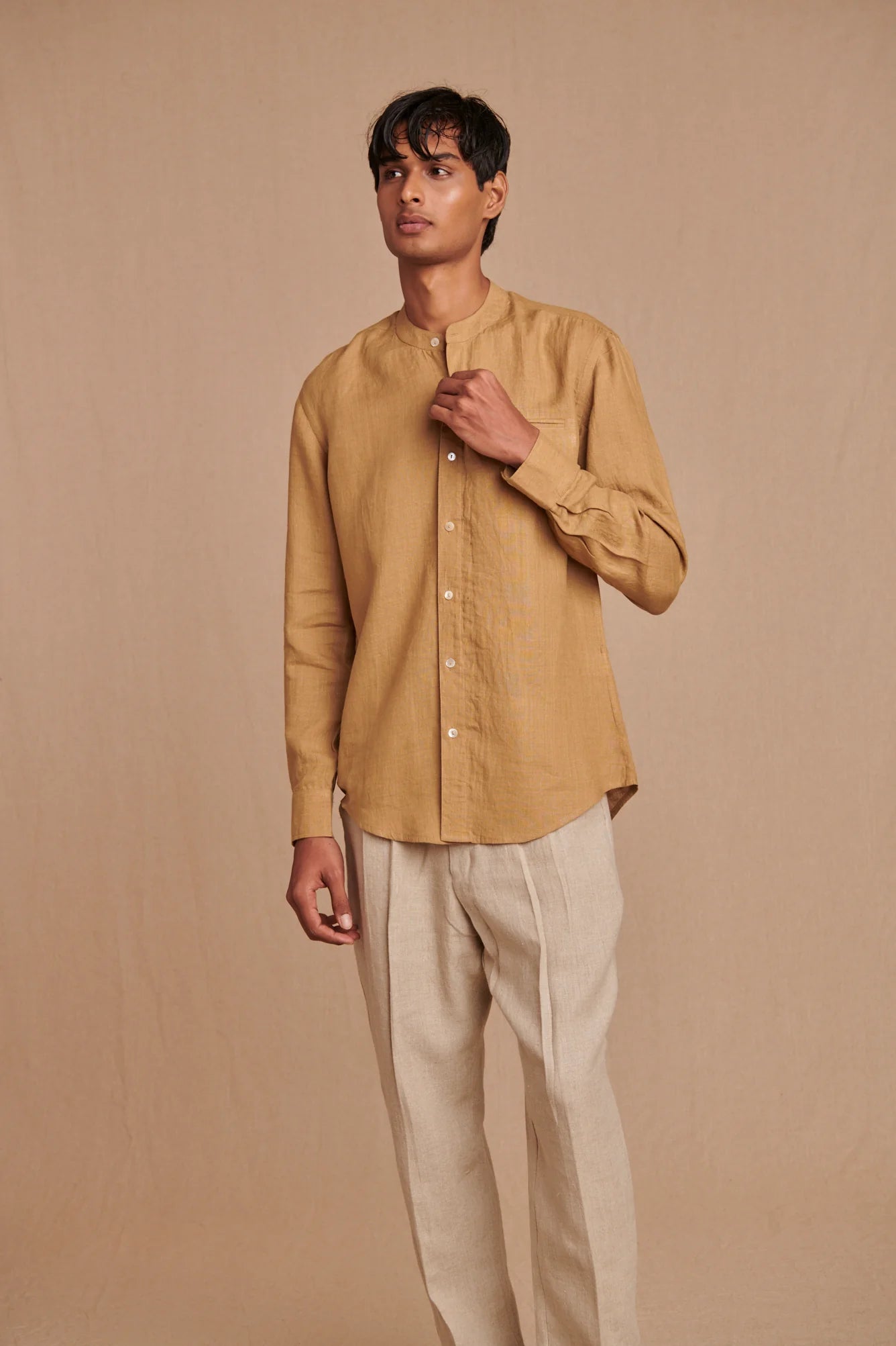 Undyed Linen Men's Pleated Tappered Pants - CiceroniPantsSaphed