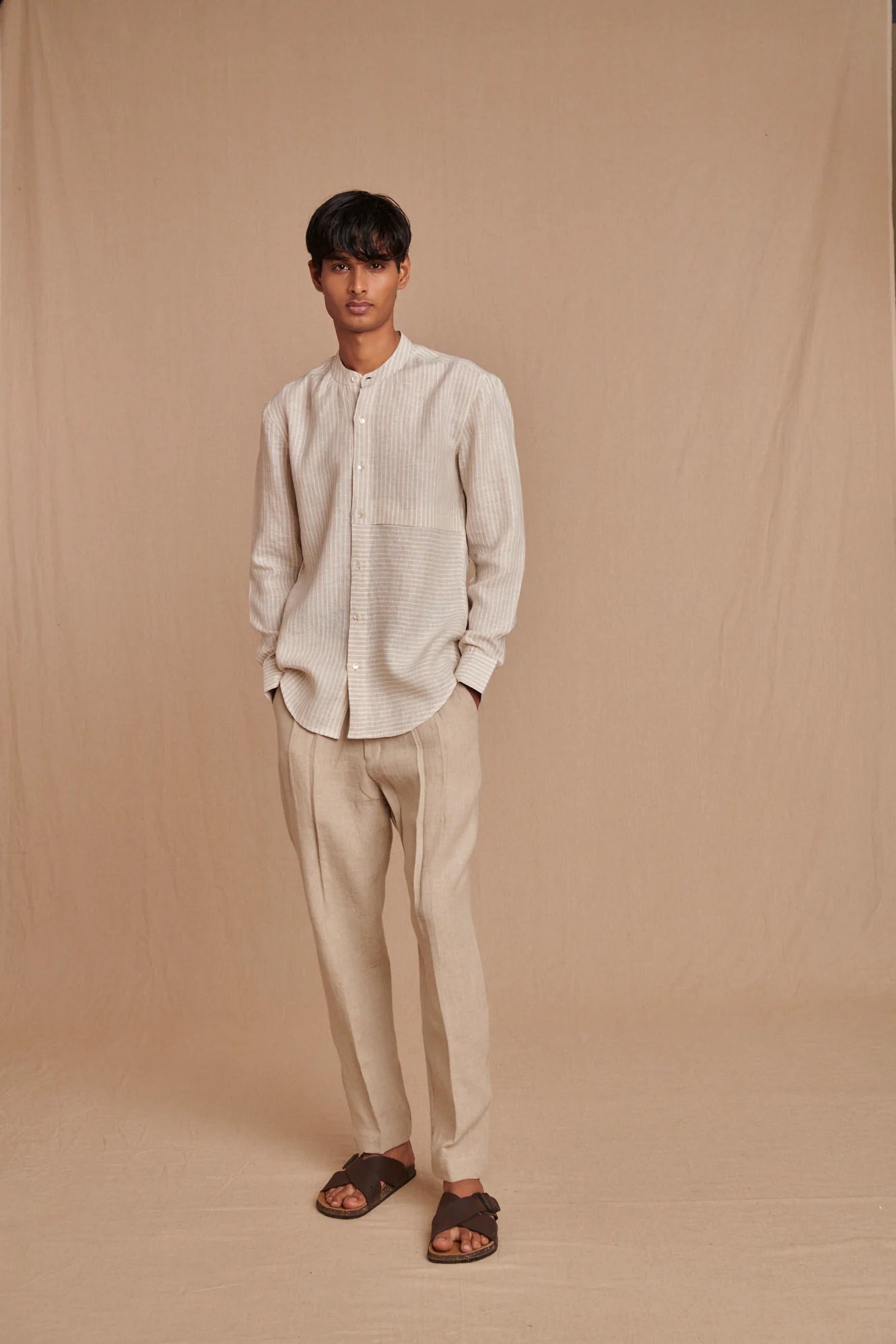 Undyed Pinstripe Linen Men's Band Collar Shirt - Slim Fit - CiceroniShirtSaphed