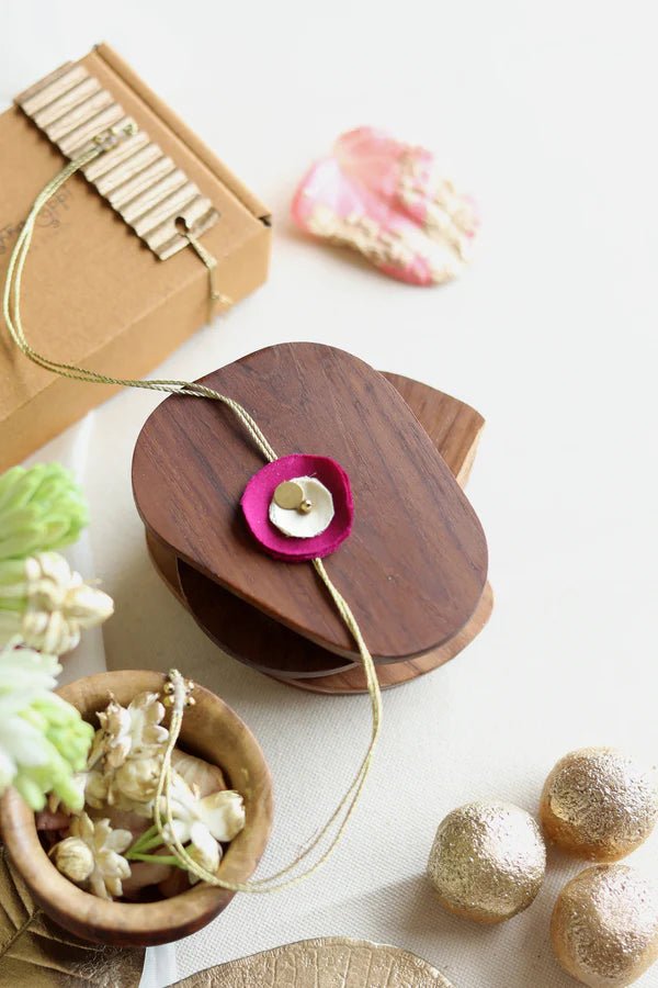 Upcycled Rakhi - Circular - White - CiceroniRakhiLukka Chuppi