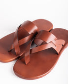 V - Strap Mens Chappals - CiceroniFlatsSlomotion