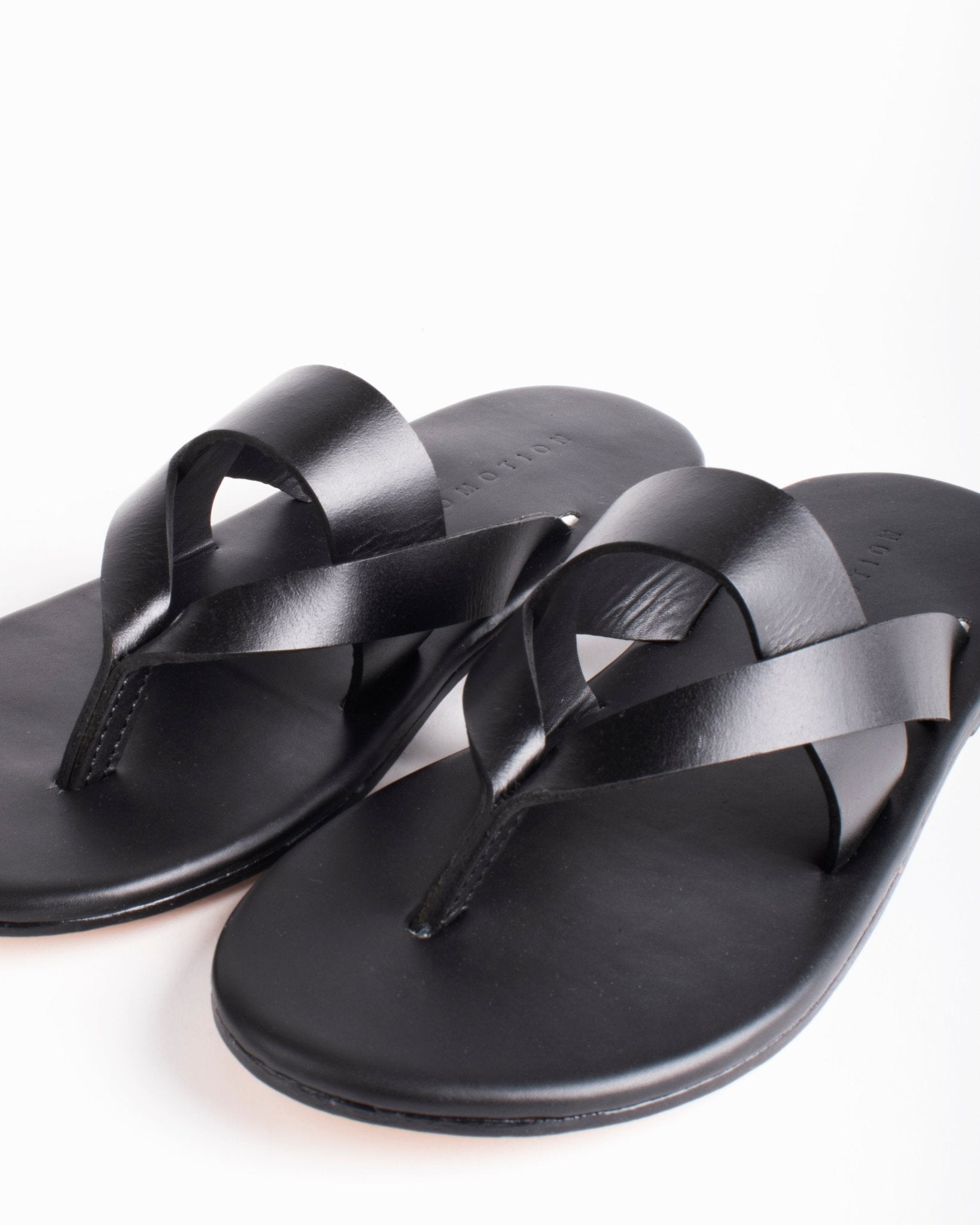 V - Strap Sandals - CiceroniSandalsSlomotion