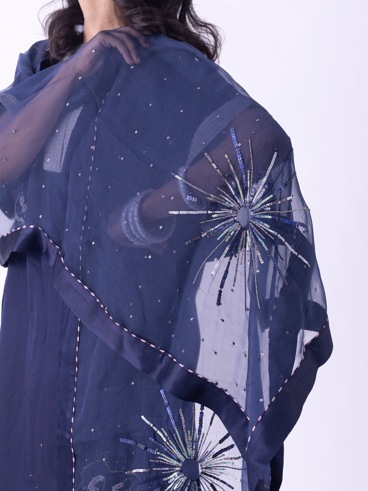 Vana Dupatta - CiceroniDupattaShades of India