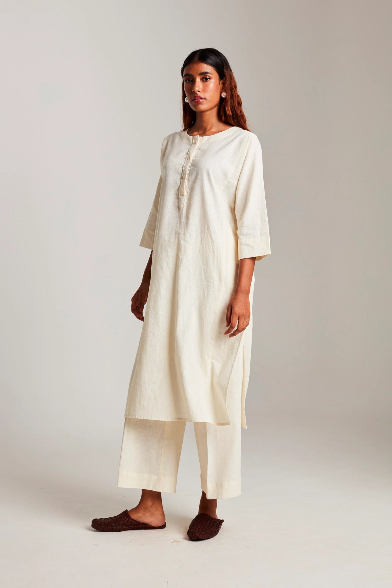 Vanilla Co - Linen Beaded Placket Kurta Set - CiceroniKurta SetSaphed