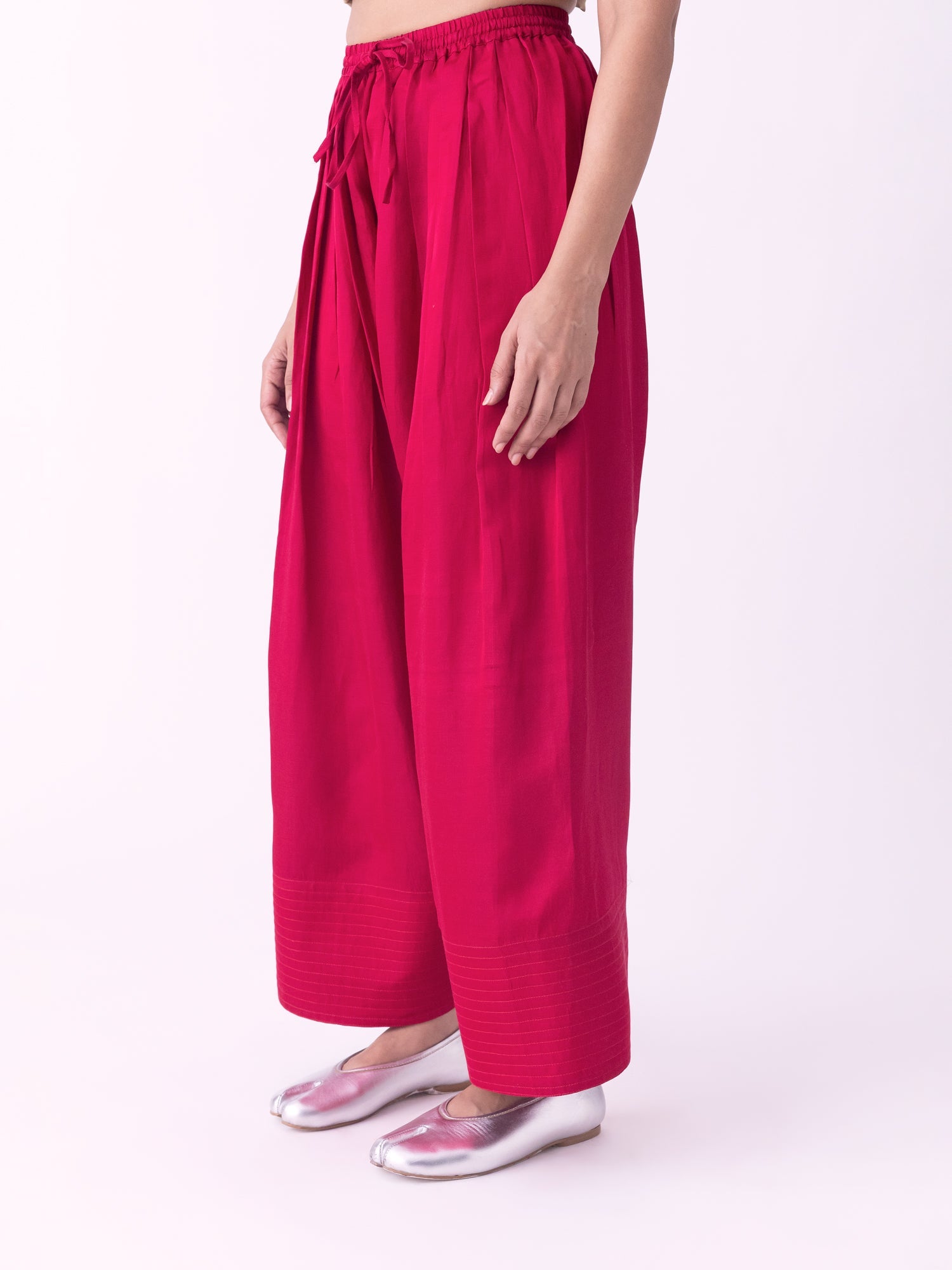 Vanya Salwar - CiceroniPantsShades of India