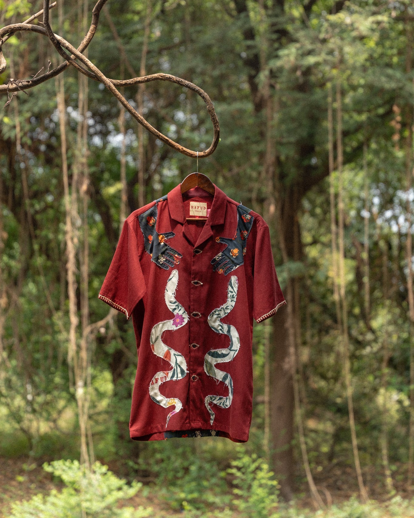 Vimala Shirt - CiceroniUnisex ShirtsRAFU'D