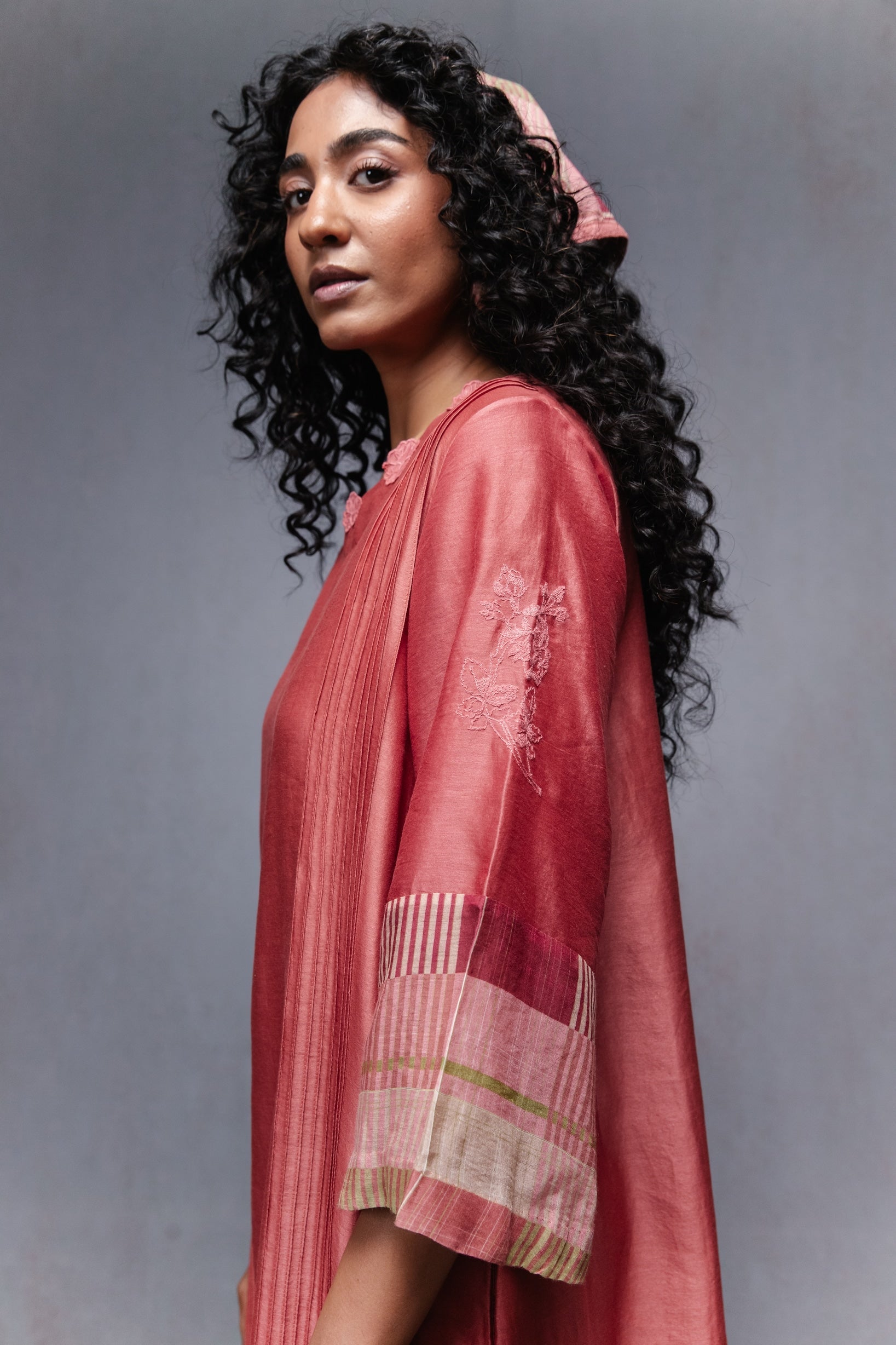 Vine Dress in Peach - CiceroniDressesSubbah