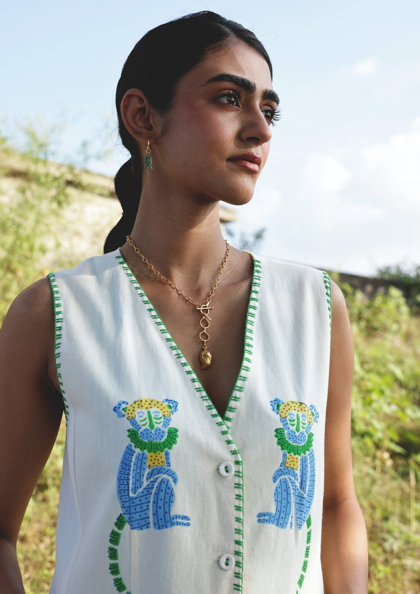 Vrinda Vest - CiceroniVestThe Raw India