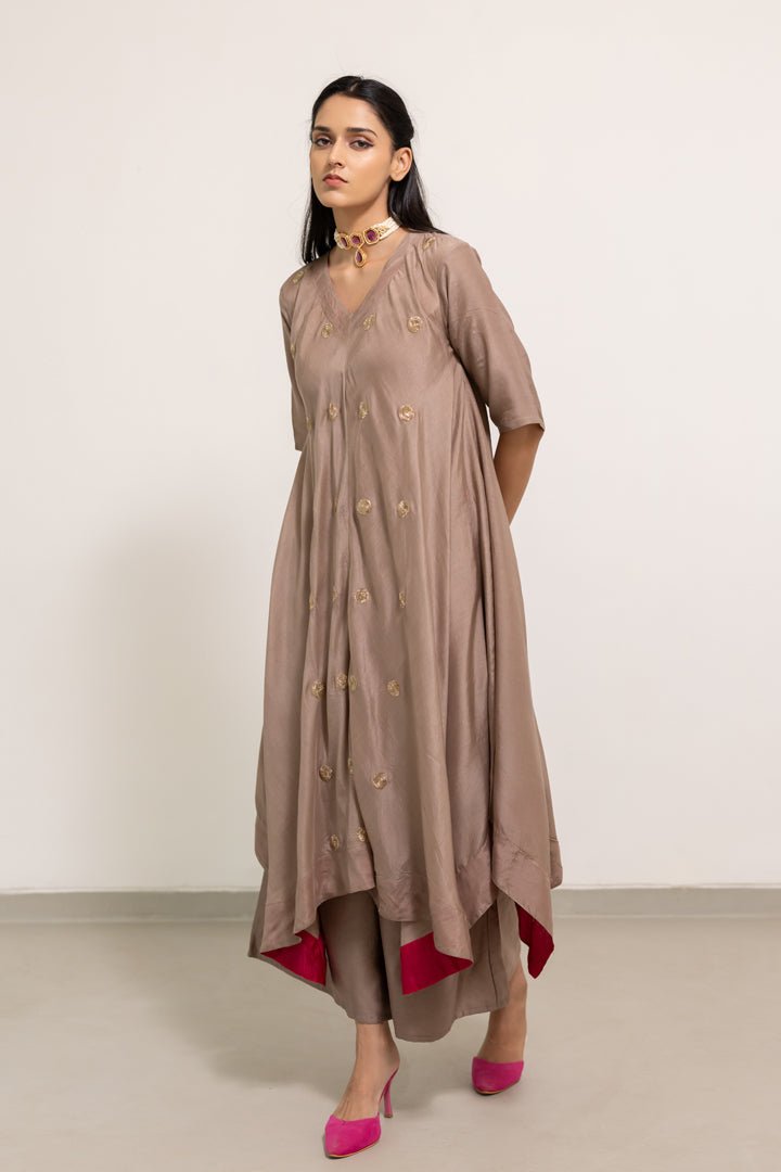 Vyangi Asymetric Kurta Set - CiceroniKurta Set, Festive WearSilai Studio