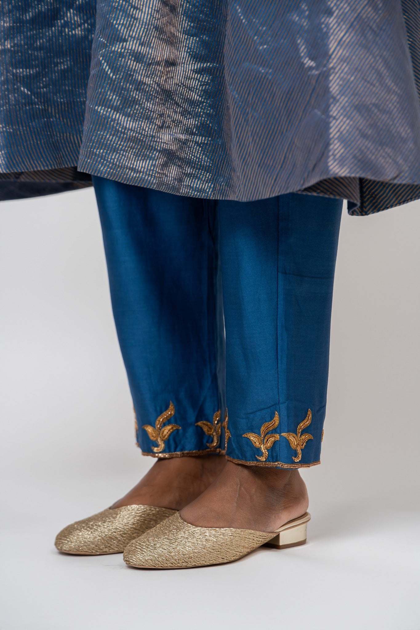 Water Lily Set - CiceroniKurta Set, Festive WearKajal Agarwal