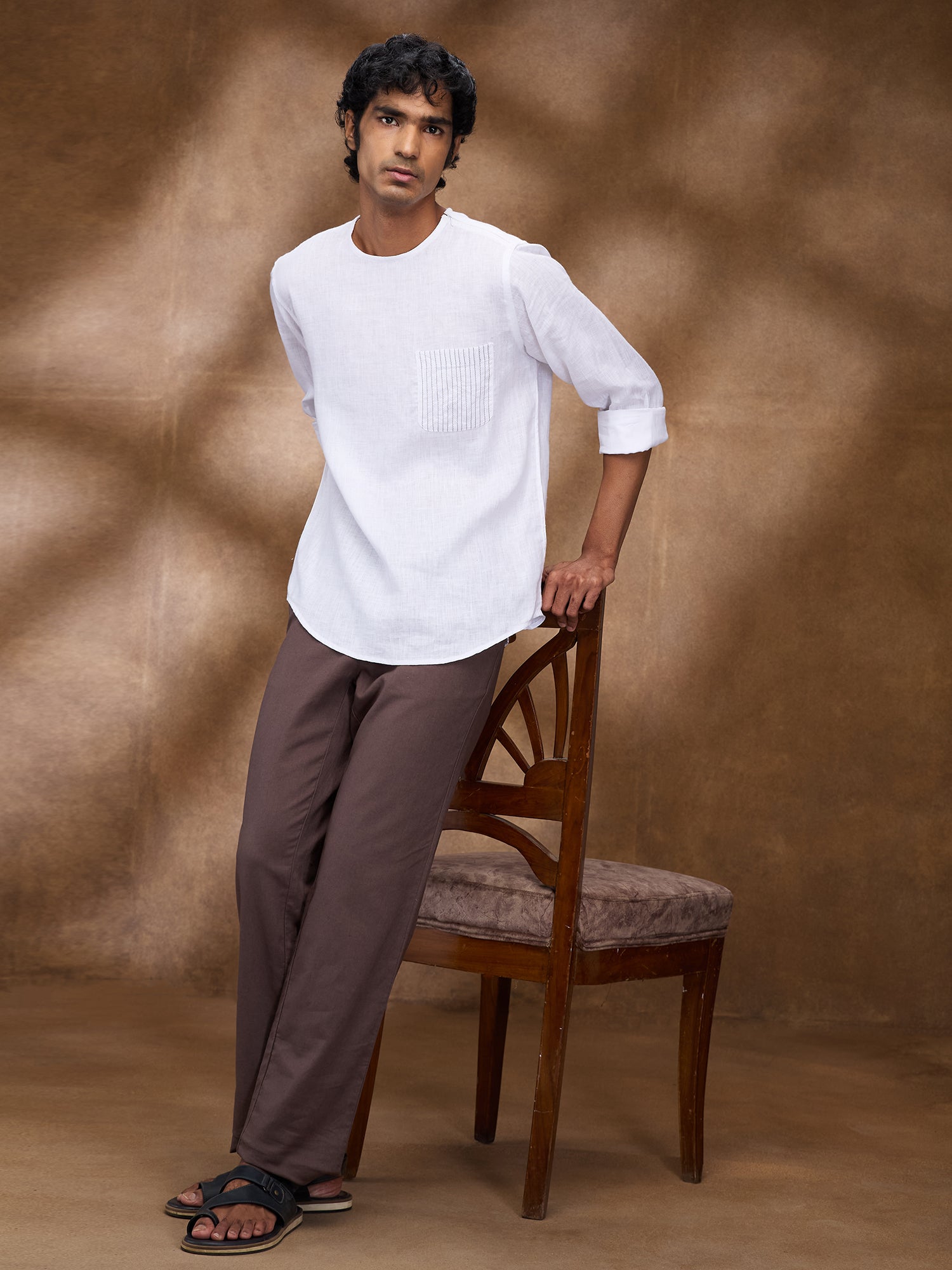 White 100% Linen Zippered Kurta - CiceroniMen Shirtsbhrāta