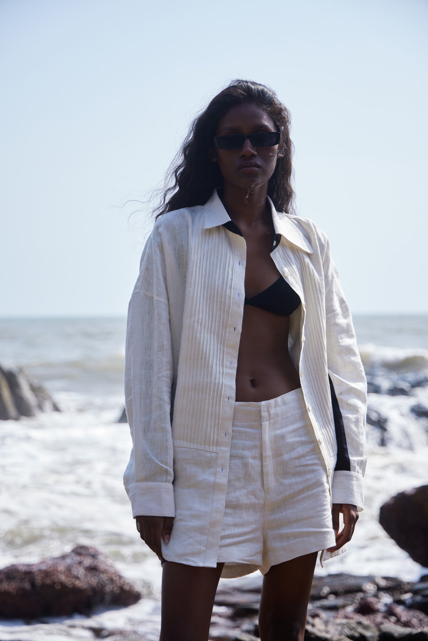 White Linen Shorts - CiceroniShortsPriyanca Khanna