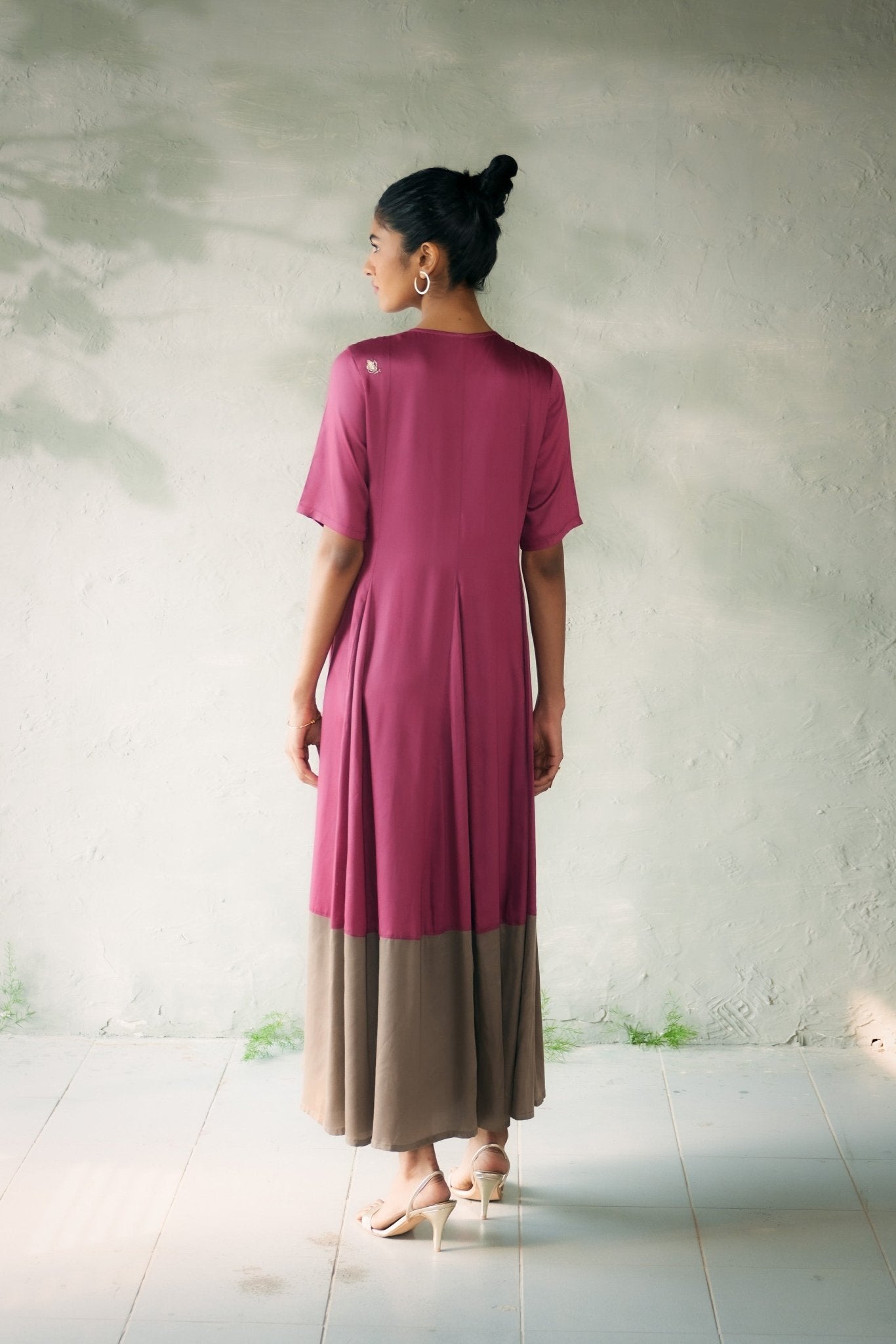 Winged Whisper dress - CiceroniDressesCanoopi