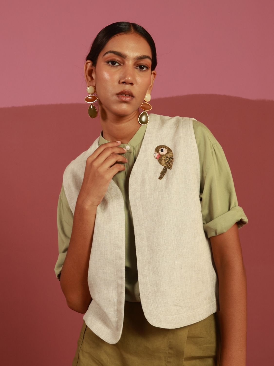 Winglore - Beige Hand Embroidered Parakeets Gilet - CiceroniJacketsWinglore