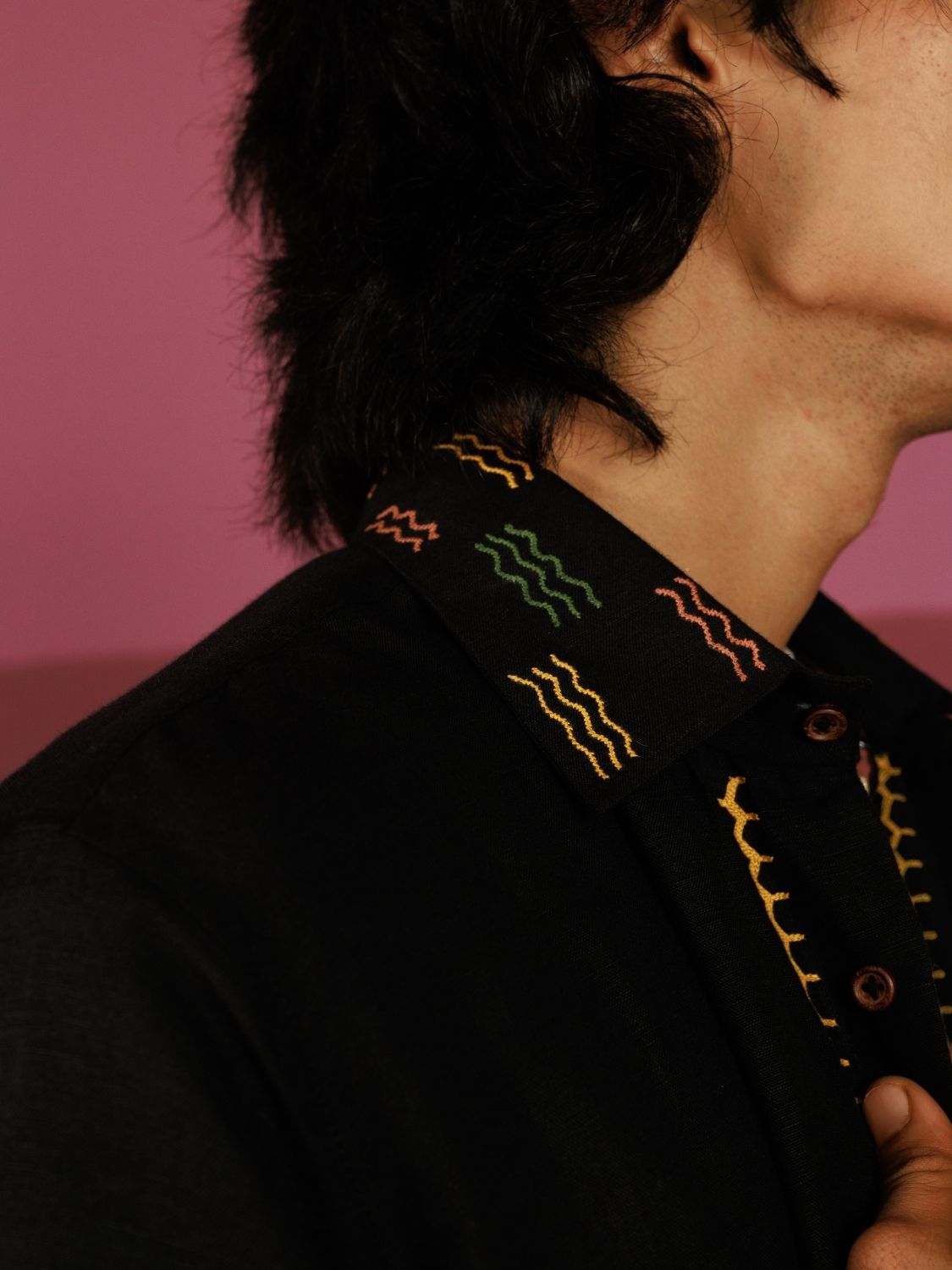 Winglore - Black Hand Embroiderd Fish Pure Linen Oversized Shirt - CiceroniUnisex ShirtsWinglore