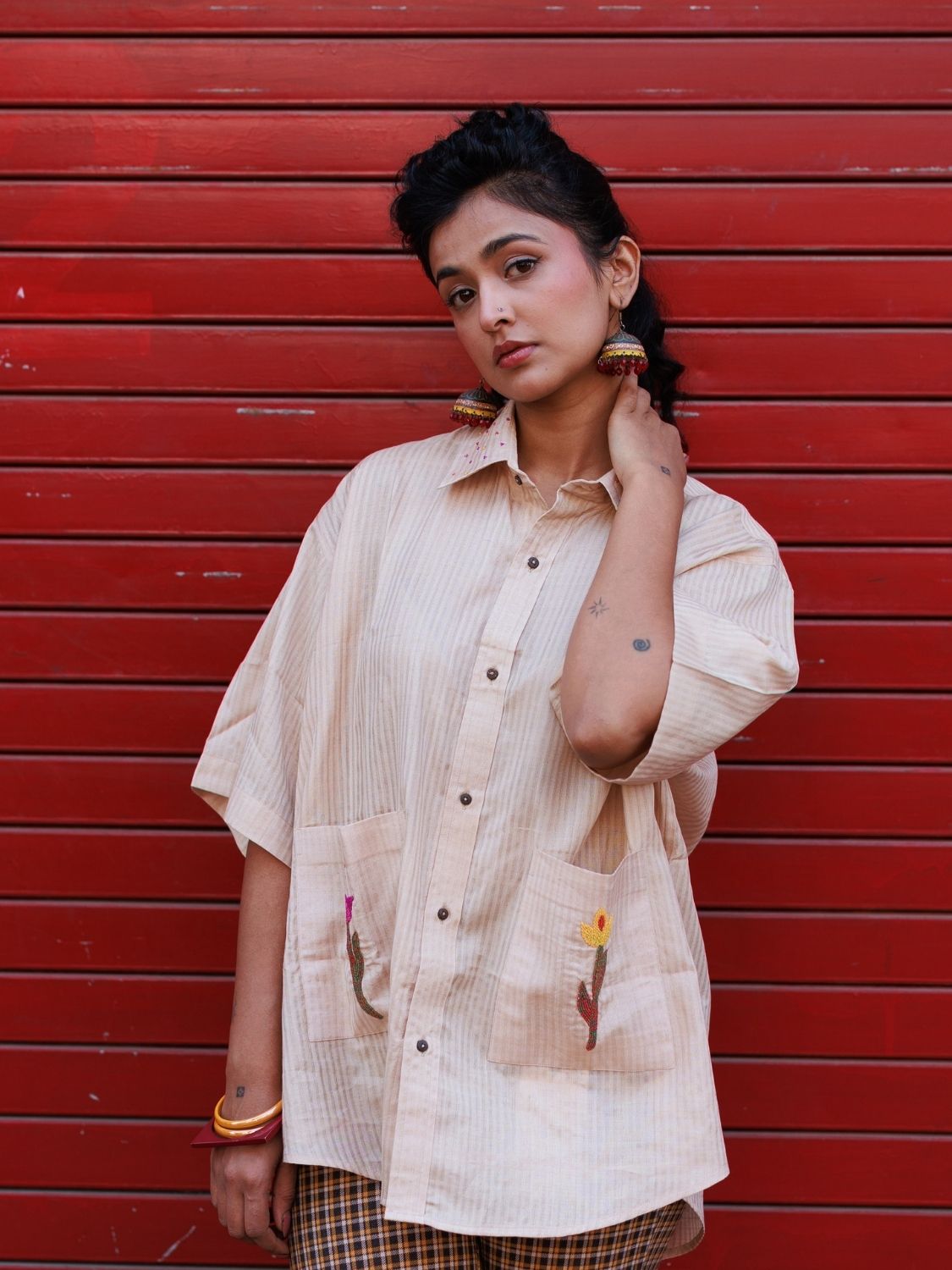Winglore - Hand Embroiderd Kosa Silk Tulips Oversized Shirt - CiceroniUnisex ShirtsWinglore