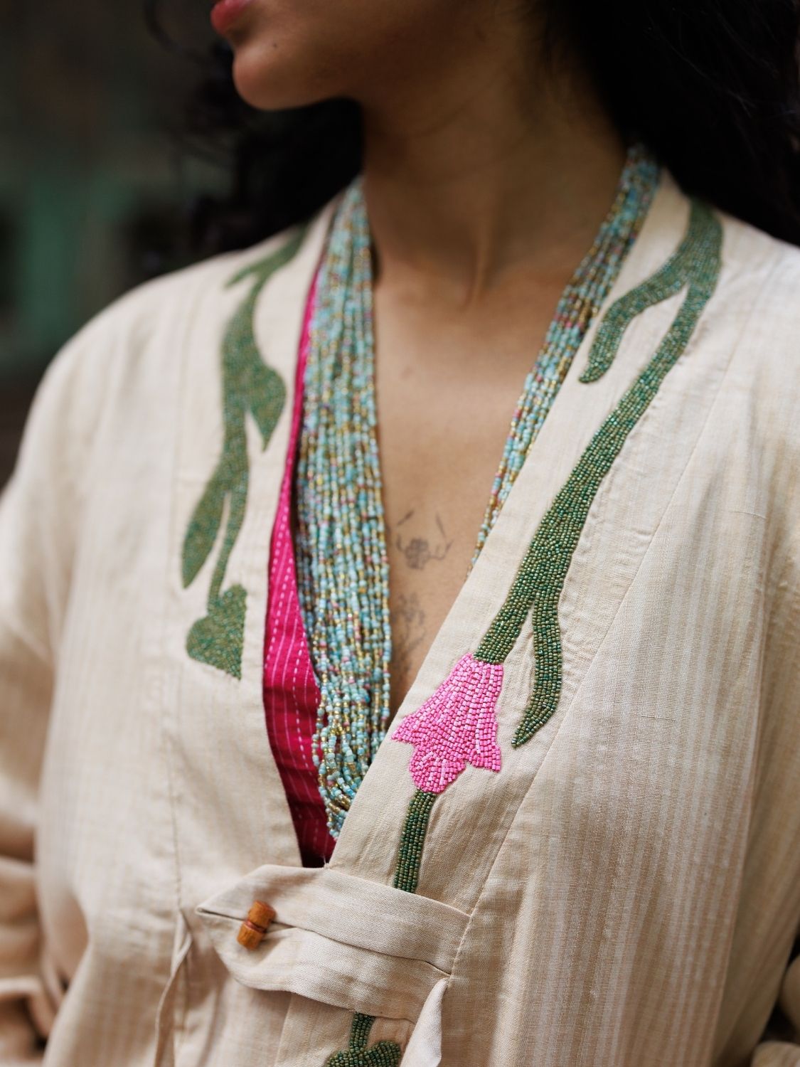 Winglore - Hand Embroidered Kosa Silk Tulips Cape in Natural Honey Tone - CiceroniJacketsWinglore