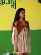 Winglore - Hand Embroidered Sardines Linen V-Neck Dress - CiceroniDressesWinglore