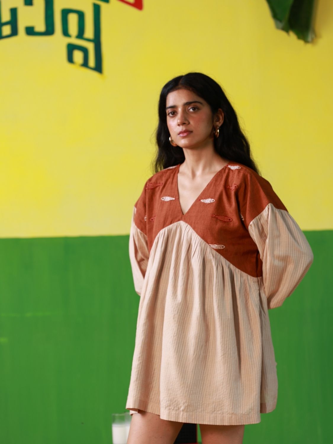 Winglore - Hand Embroidered Sardines Linen V-Neck Dress - CiceroniDressesWinglore