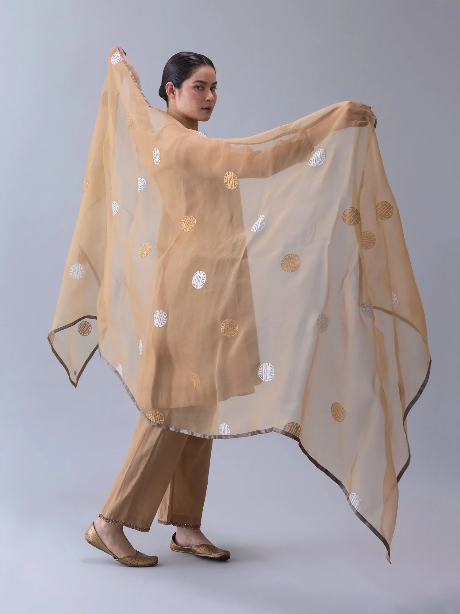 Yarkyi Beige Dupatta - CiceroniDupattaShades of India