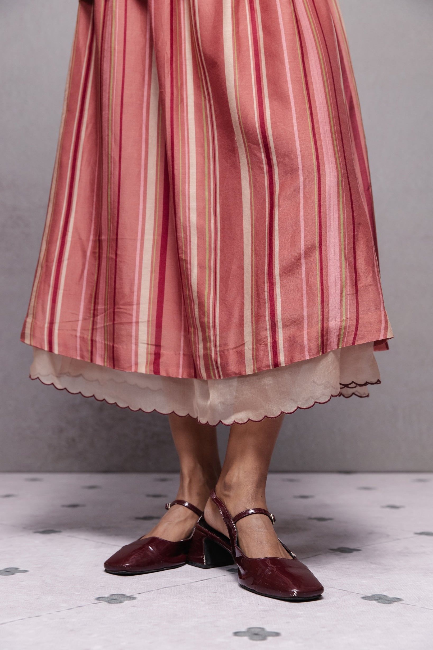 Yasmin Skirt Beige - CiceroniSkirtsSubbah