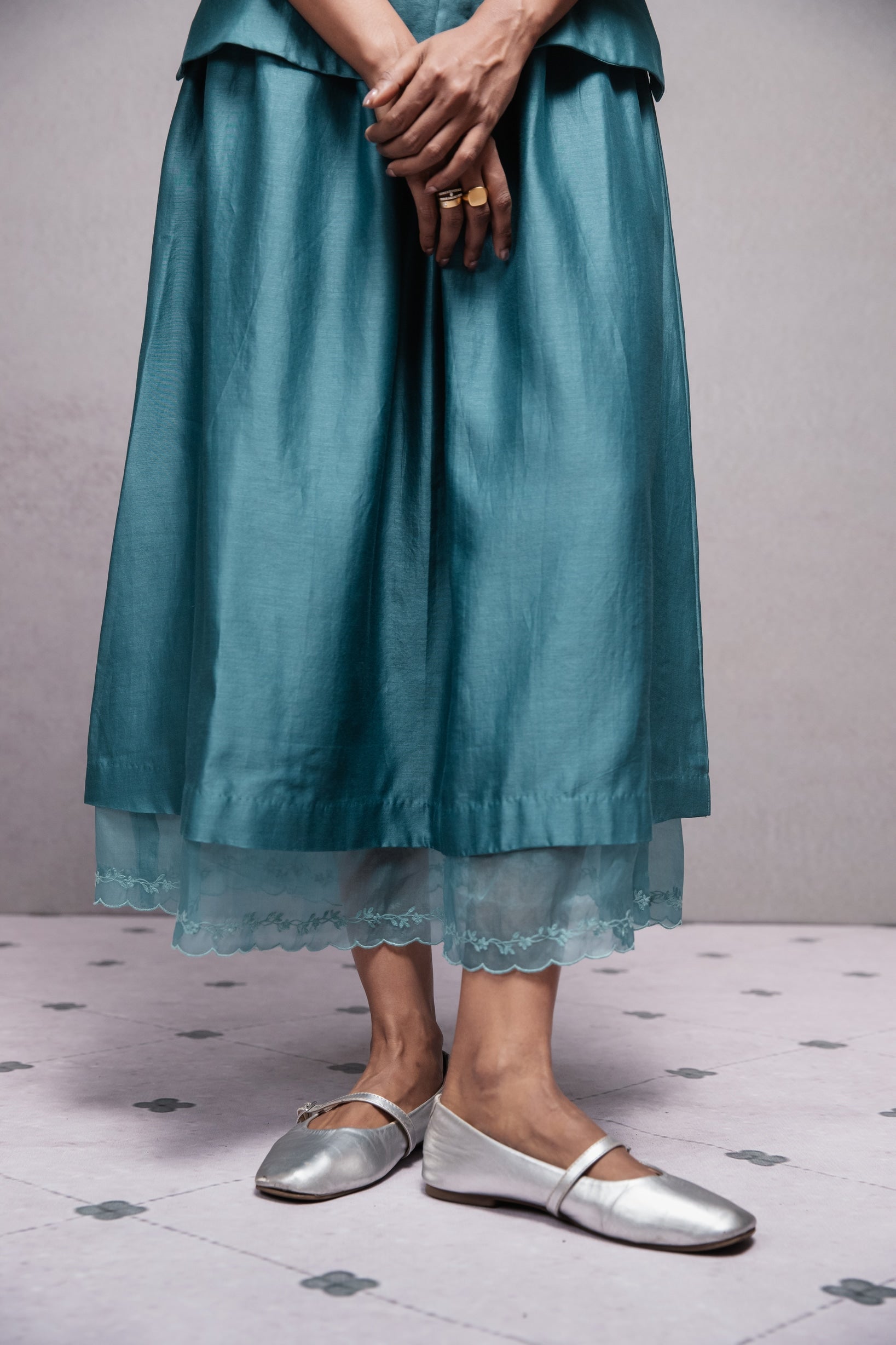 Yasmin Skirt Blue - CiceroniSkirtsSubbah