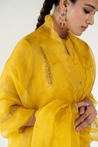 Yellow Chaand Kurta Set with Shama Odhani - CiceroniKurta Set, Festive WearNirjara