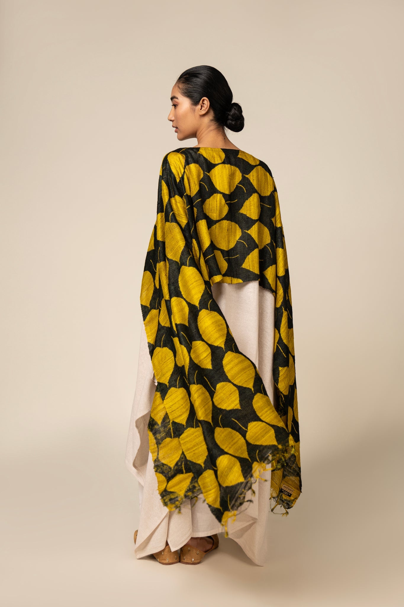 Yellow Leaf Tussar Peace Silk 3 in 1 Cape - CiceroniCapeAeshaane