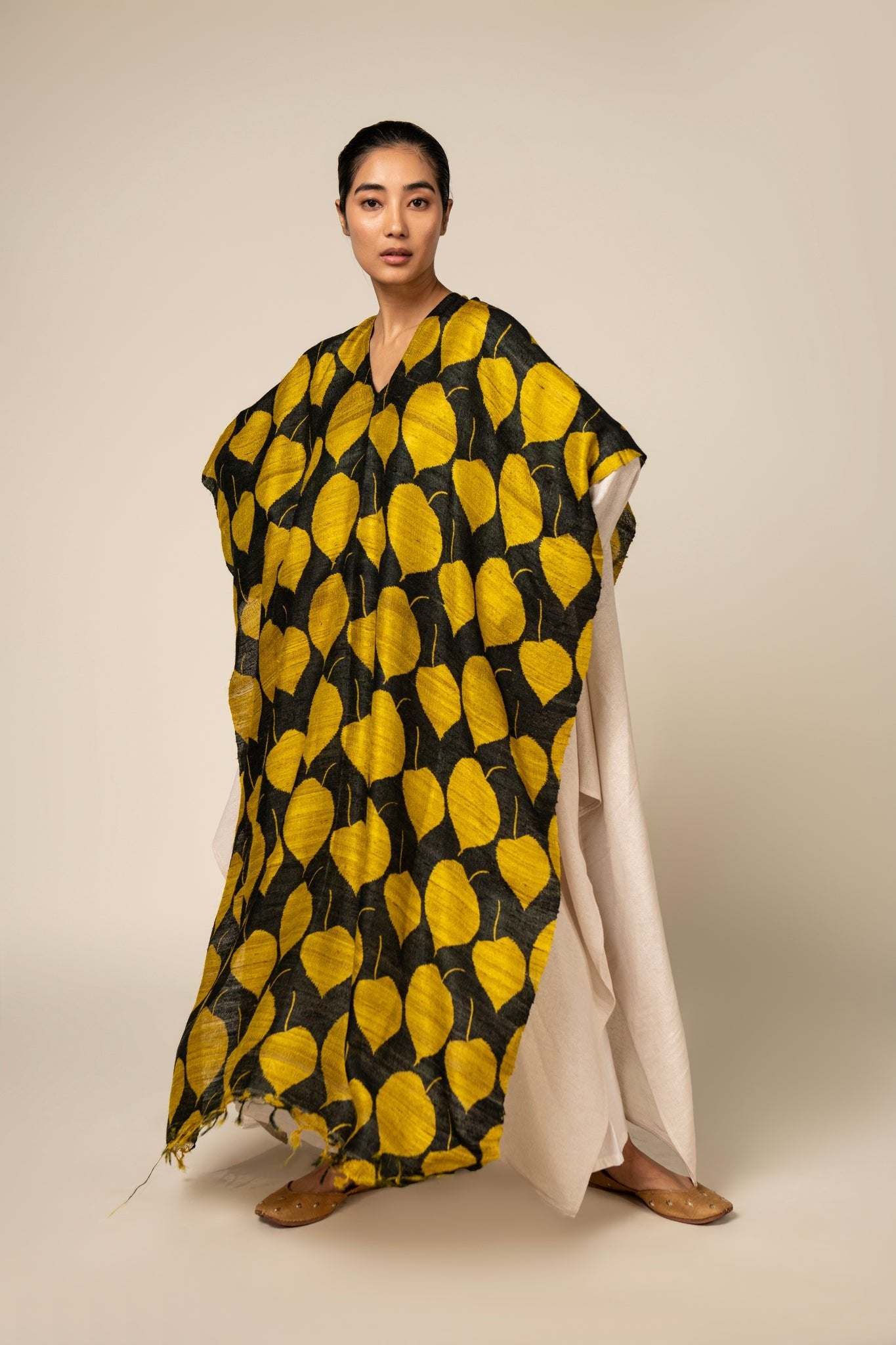 Yellow Leaf Tussar Peace Silk 3 in 1 Cape - CiceroniCapeAeshaane