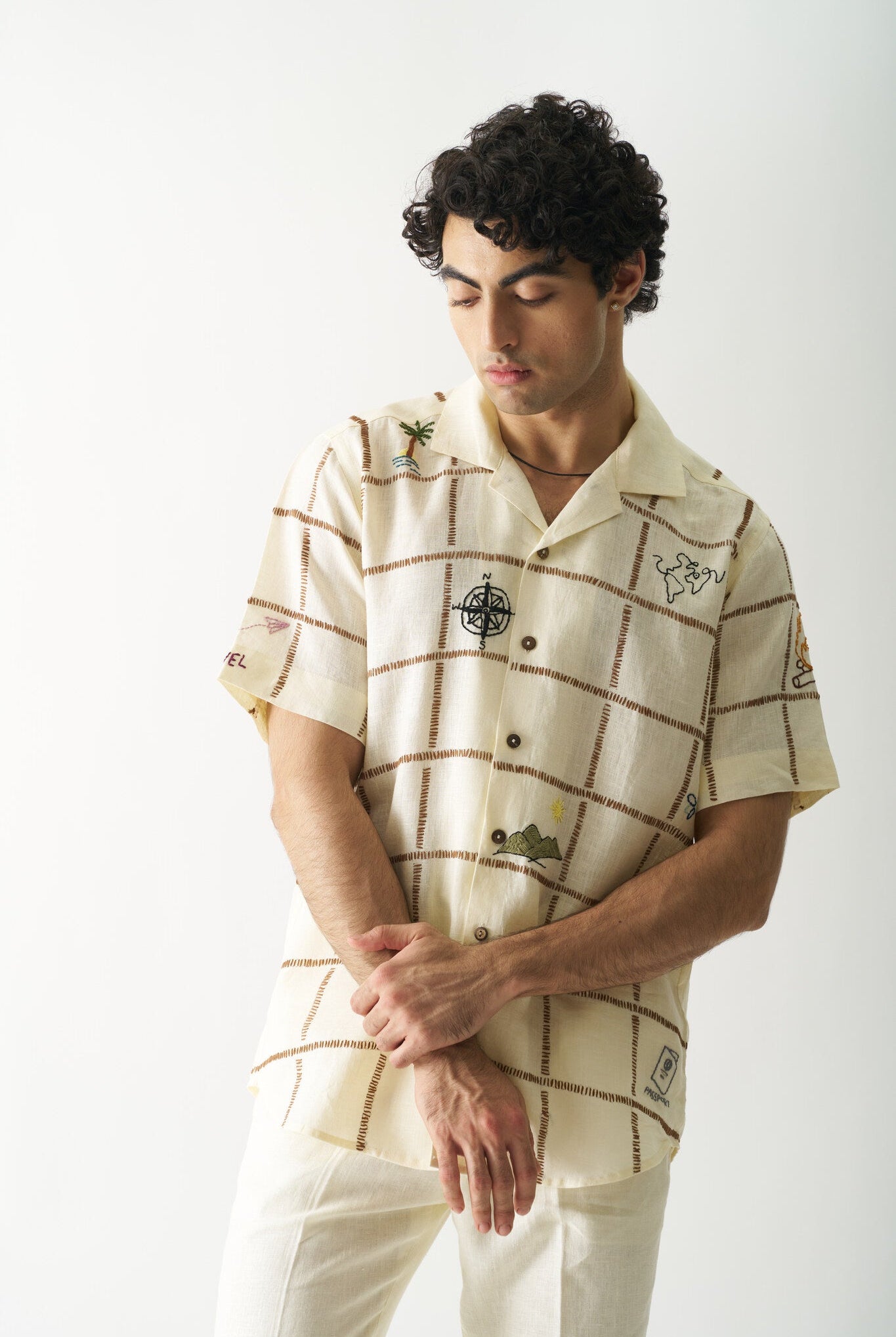 Your Travel Buddy - Hand Embroidered Unisex Pure Linen Shirt - CiceroniShirtsCultura Studio