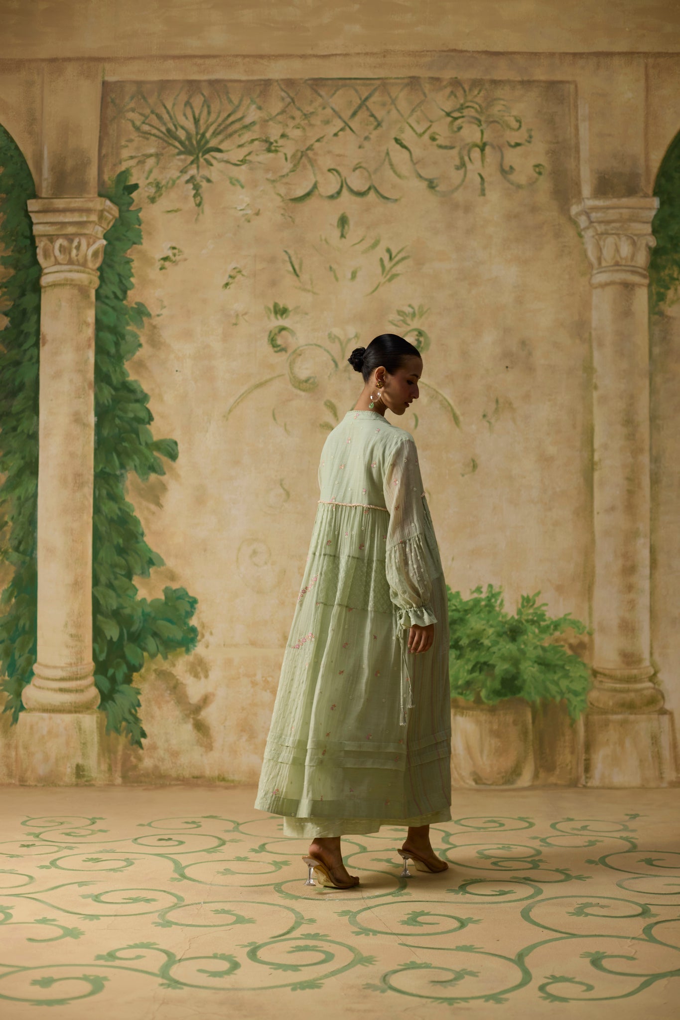 Yugo Tunic - Light Green - CiceroniTunicsKhyati Rughani