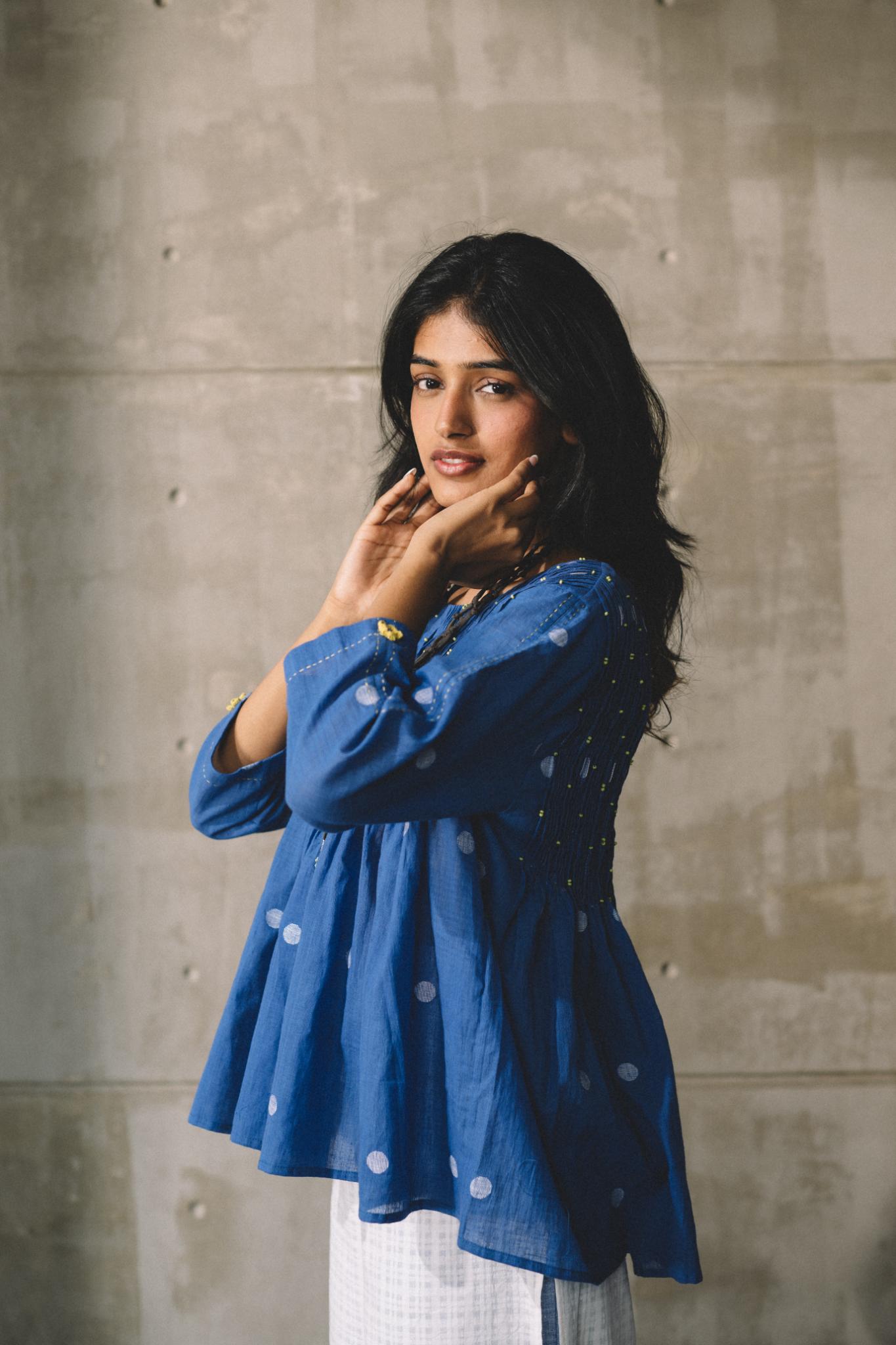 Akashi Top - CiceroniTopsAraayeh