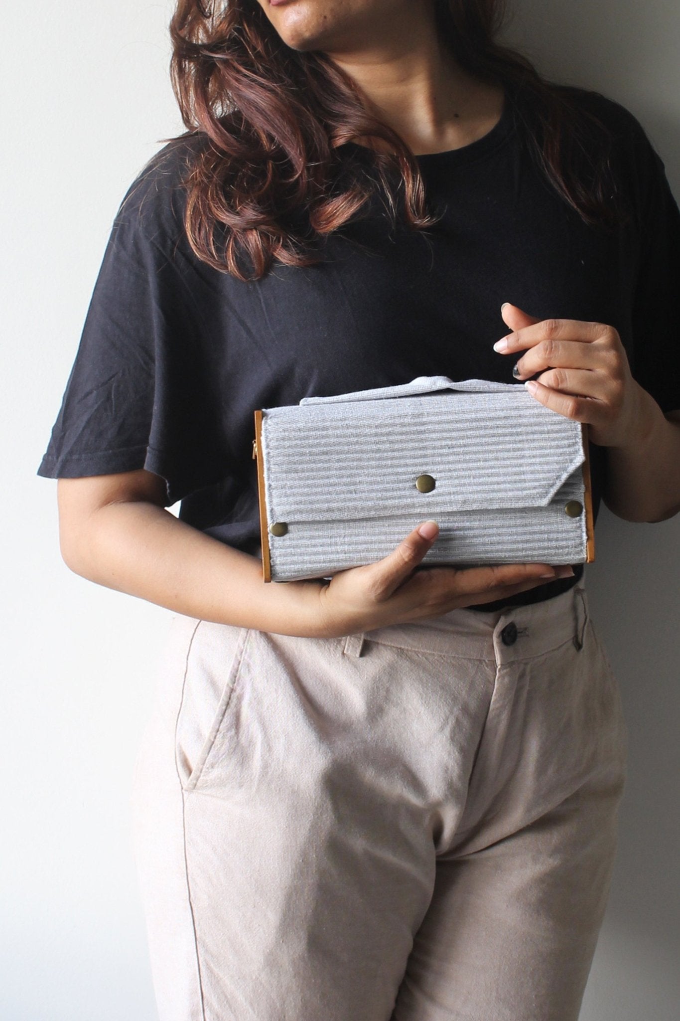 Ash Gray & Moon Box Clutch - Changeable Sleeve - CiceroniClutchLukka Chuppi