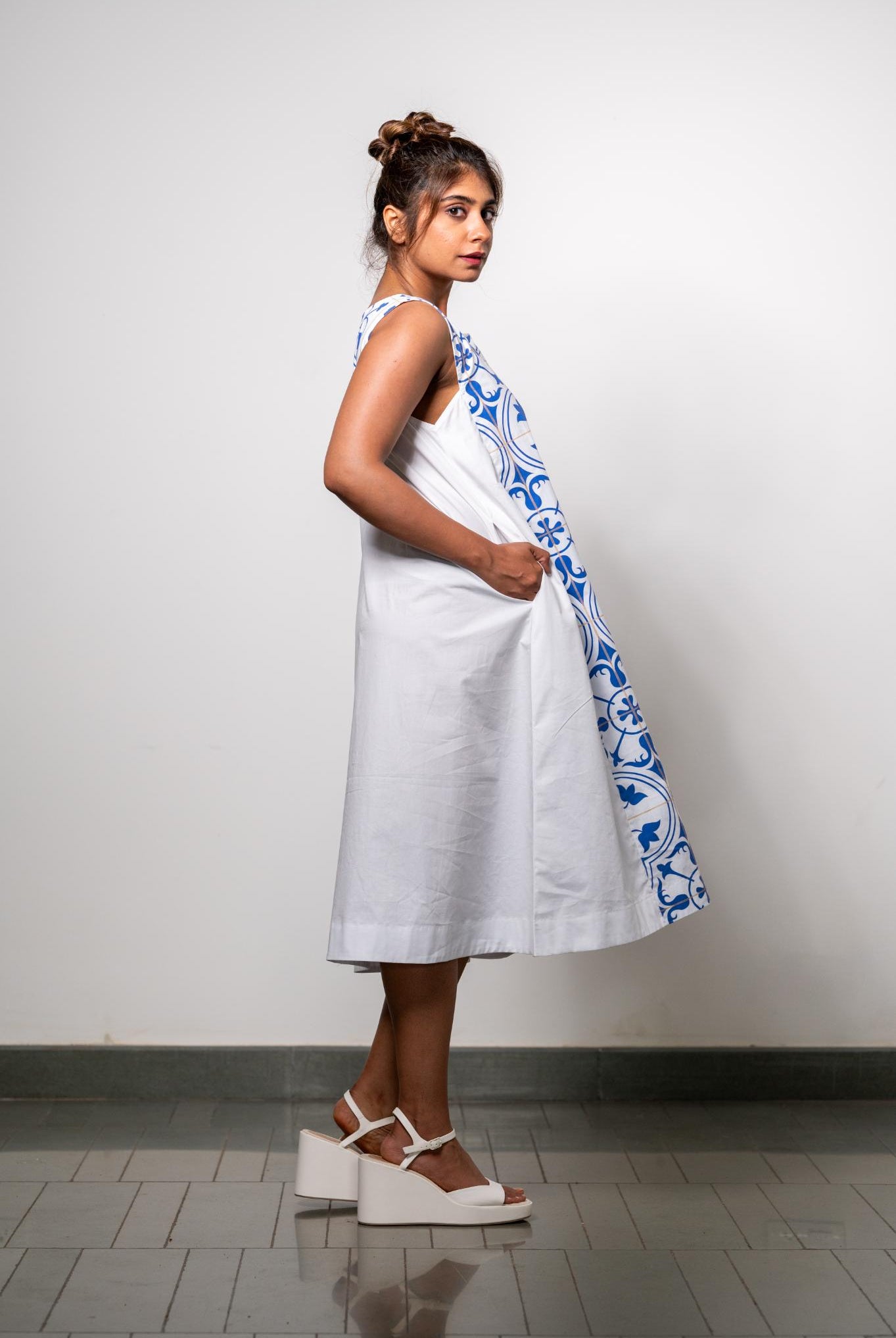 Bare Grace Azulejos Dress - CiceroniDressesPrachi Kamat