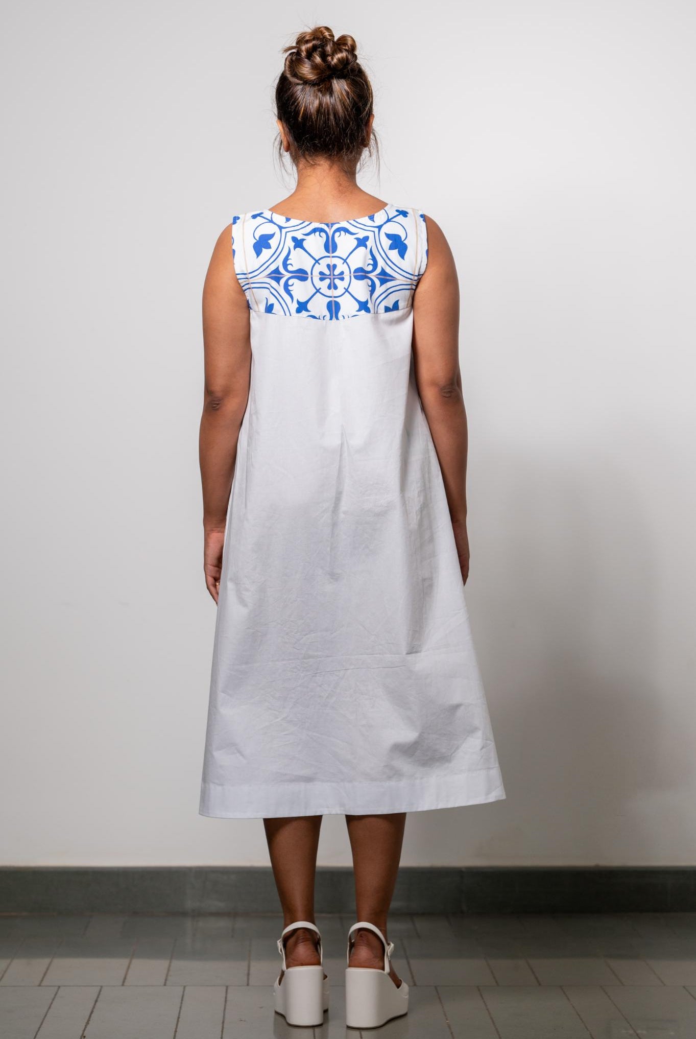 Bare Grace Azulejos Dress - CiceroniDressesPrachi Kamat