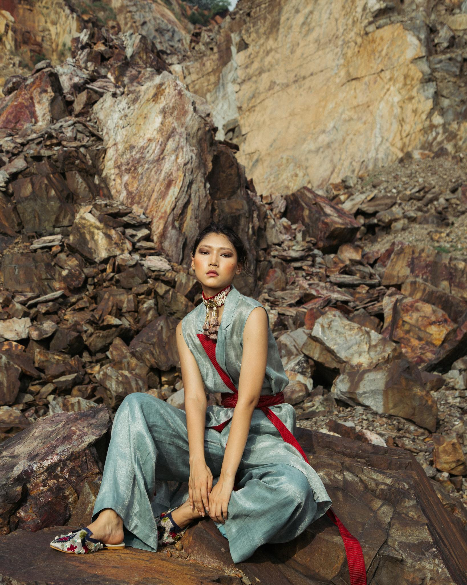 Belted Gilet Co-ord Set - CiceroniCo-ord SetPriyanca Khanna