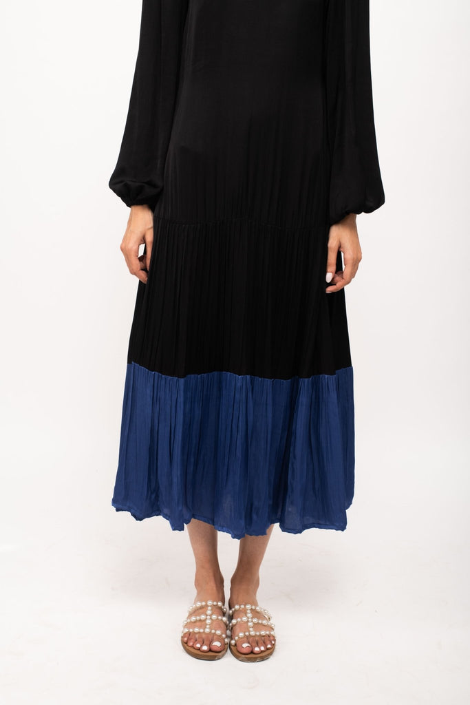 Black-Blue Gather Maxi Dress - CiceroniDressesNeora