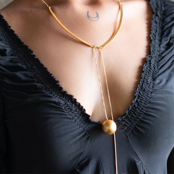 Deco Fountain Necklace - CiceroniBaka