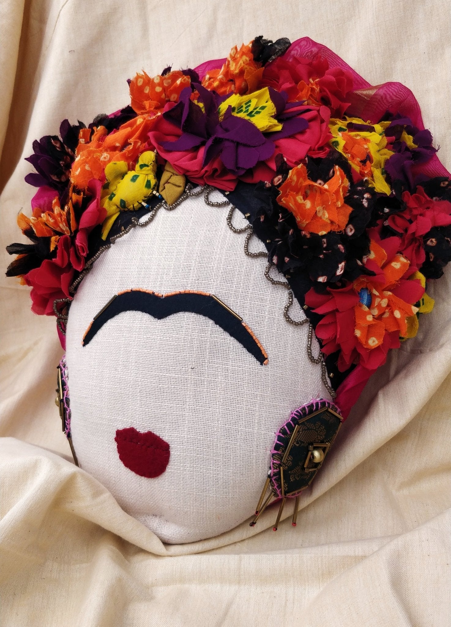 Frida Kahlo Cushion - CiceroniCushionD I T I