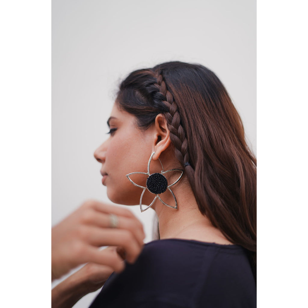 Full Mogra Frame Hoops in Silver - CiceroniAarjavee