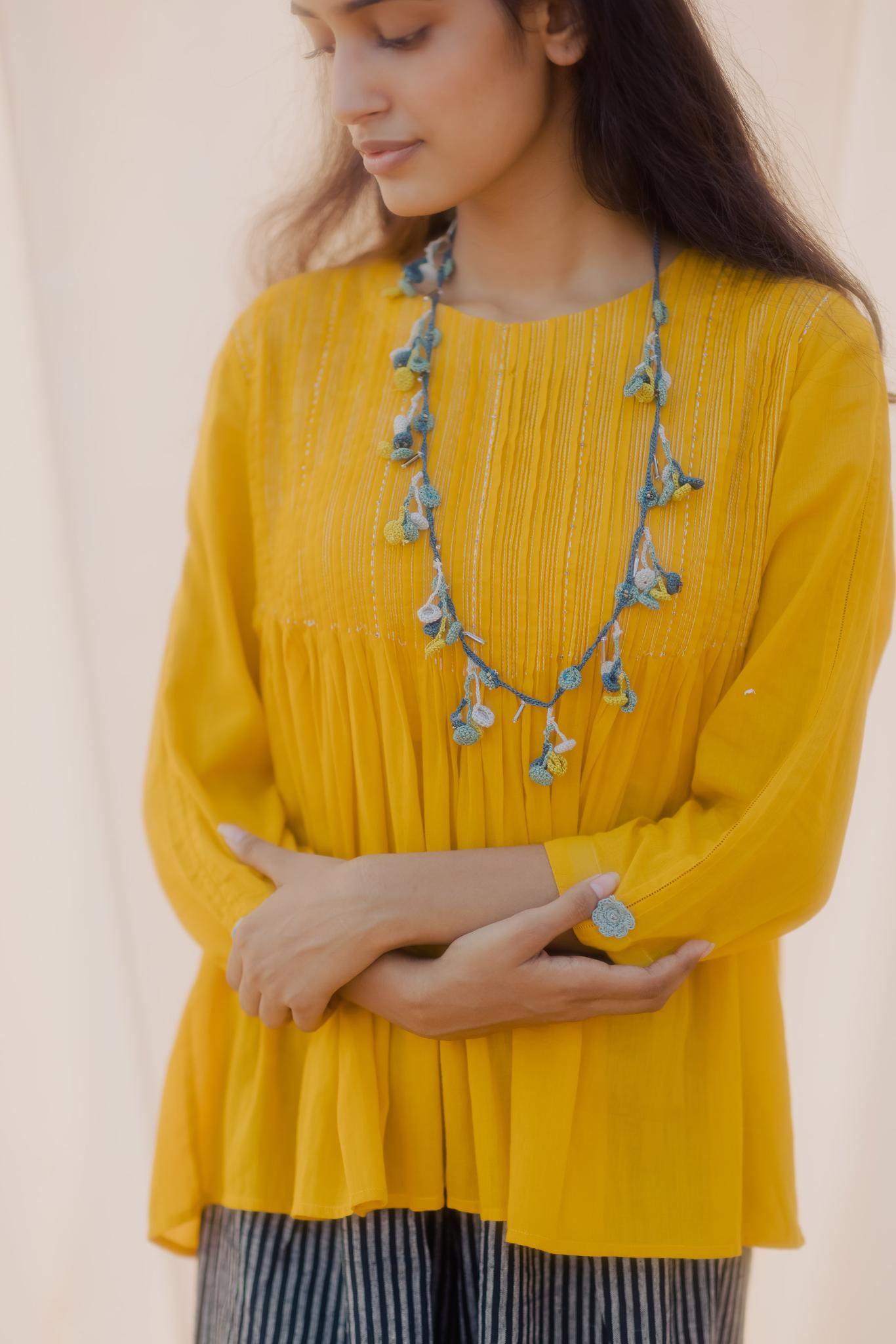 Gloria Pintuck Top - CiceroniTopsAraayeh