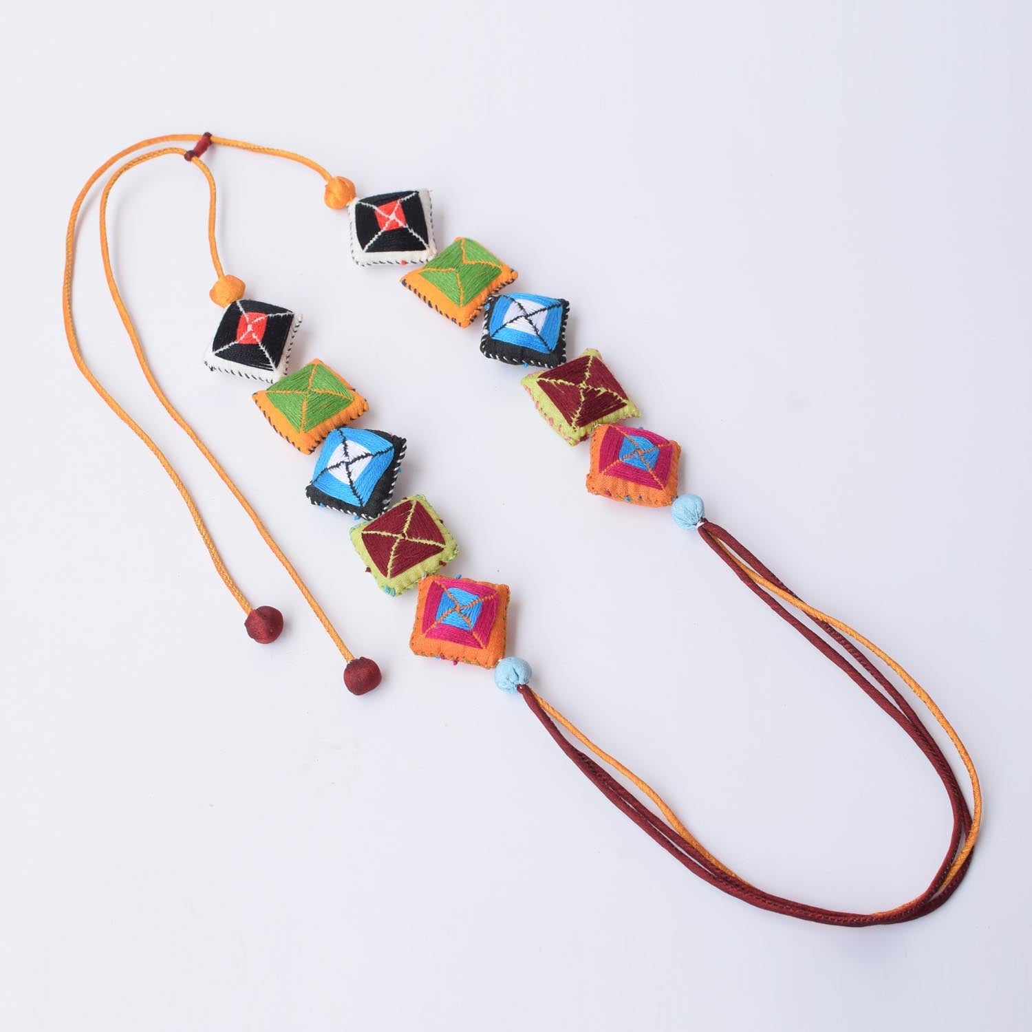 Heeya Neckpiece - CiceroniNeckpiecePaulami