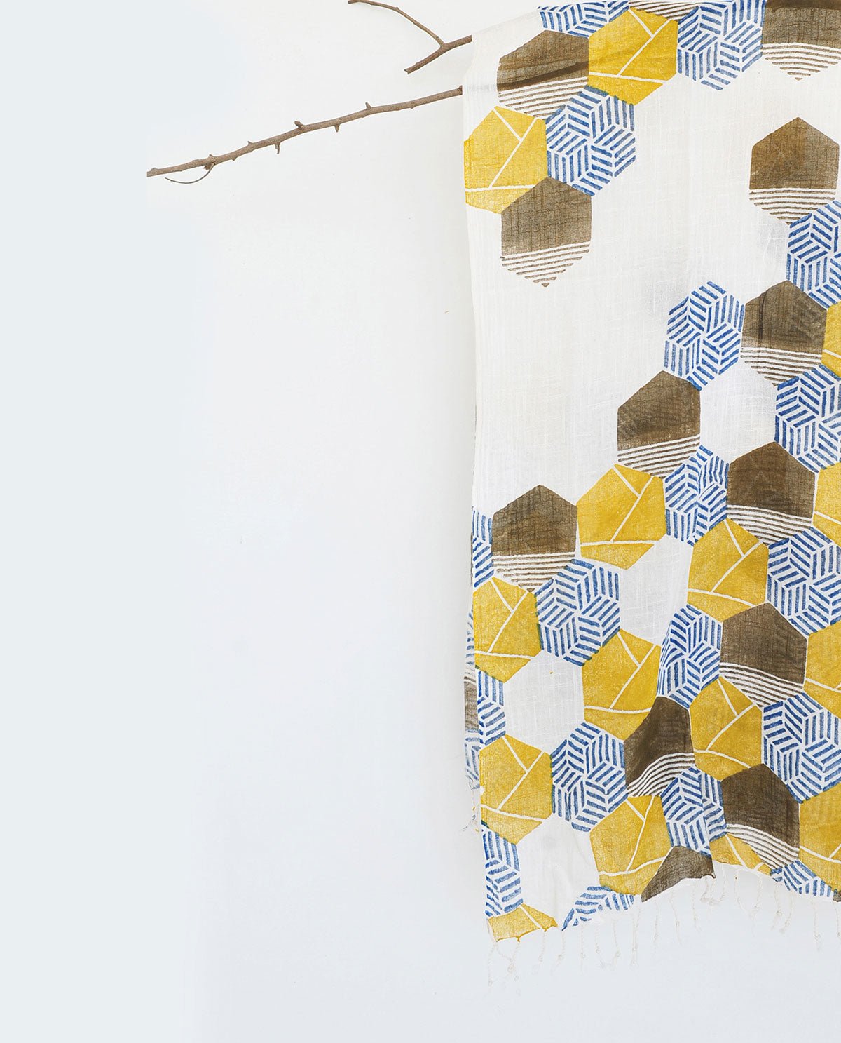 Honey Bee Puzzle Scarf - CiceroniScarfRias Jaipur